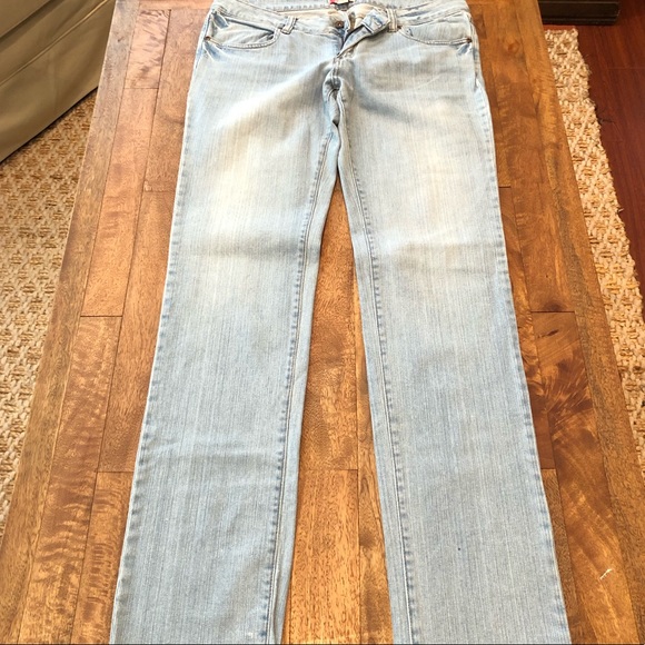 Low Rise Skinny Jeans - Picture 4 of 7